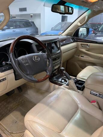 Manama, Vehicles, Cars & Trucks , BHD 9900,  Lexus LX 570,  2010,  Automatic,  316200 KM,  Lexus LX-570  (Black)