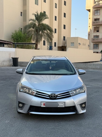 Manama, Vehicles, Cars & Trucks , BHD 3000,  Toyota Corolla,  2015,  Automatic,  134 KM,