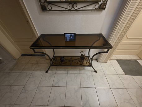 Jeddah, Furniture, SAR 350,  Wrought Iron Mirror & Table