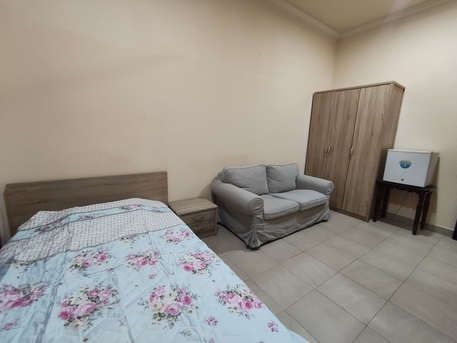 Manama, Apartments, Flats, Houses & Villas, BHD 140/year,  1 BR,  Jidali:- Furnished Studio Flat On Rent With Ewa..