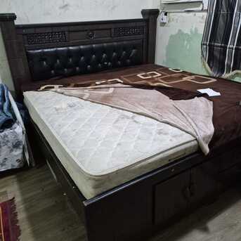 Jubail, Furniture, SAR 1000,  FOR SALE – Bedroom Furniture (Jubail City) 🛏 Bed With Mattress – 300 SAR 🚪 4-Cabin Ward