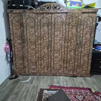 Jubail, Furniture, SAR 1000,  FOR SALE – Bedroom Furniture (Jubail City) 🛏 Bed With Mattress – 300 SAR 🚪 4-Cabin Ward