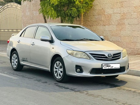 Manama, Vehicles, Cars & Trucks , BHD 2450,  Toyota Corolla,  2012,  252000 KM,  1.8L - Passing April 2027 - Expat Leaving