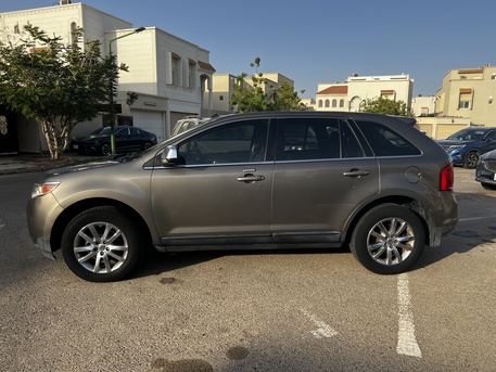 Yanbu, Vehicles, Cars & Trucks , SAR 30000,  Ford Edge Limited,  2013,  Automatic,  219000 KM,    For Sale. Price 30,000 SAR (Negotiable).
