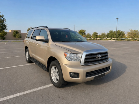 Muharraq, Vehicles, Cars & Trucks , BHD 4800,  Toyota Sequoia,  2012,  Automatic,  240000 KM,