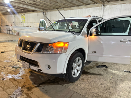 Tuwaiq, Vehicles, Cars & Trucks , SAR 20000,  Nissan Armada,  2009,  Automatic,  520000 KM,