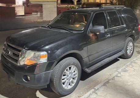 Jeddah, Vehicles, Cars & Trucks , SAR 20,  Ford Expedition XLT,  2014,  Automatic,  260000 KM,  Ford Expedition LTX , Used, For Sale