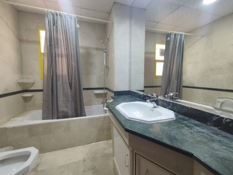 Juffair, Apartments, Flats, Houses & Villas, BHD 400/year,  2 BR,  Amazing Offer 2 Bhk At Juffair Just 400