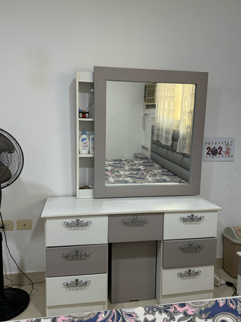 Jubail, Furniture, SAR 1400,  Complete Bedset For Sale