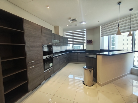 Juffair, Apartments, Flats, Houses & Villas, BHD 550/year,  2 BR,  Amazing Offer 2 Bhk At Juffair Just 550