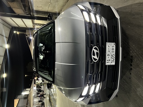 Jubail, Jobs, Hundai Tucson 2025 Avalible With Driver For Office & Managers Use.