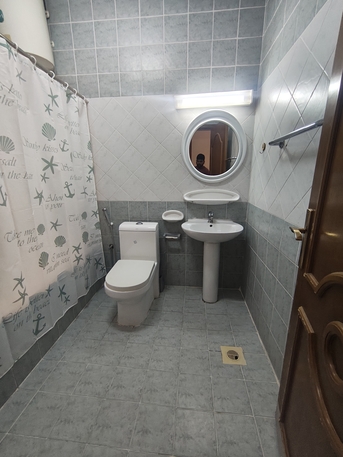 Juffair, Apartments, Flats, Houses & Villas, BHD 320/year,  2 BR,  Amazing Offer 2 Bhk At Juffair Just 320