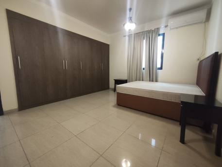 Juffair, Apartments, Flats, Houses & Villas, BHD 280/year,  2 BR,  Amazing Offer 2 Bhk At Juffair Just 280