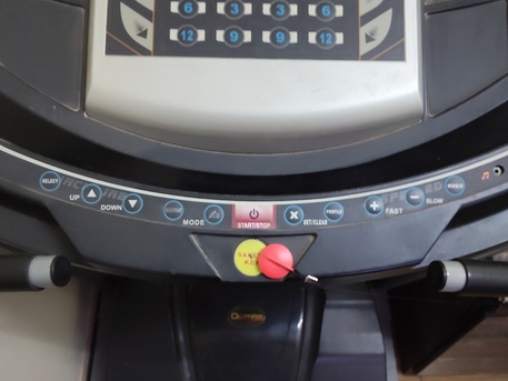 Riyadh, Appliances, SAR 500,  Treadmill For Sale