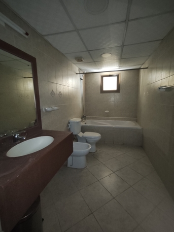 Juffair, Apartments, Flats, Houses & Villas, BHD 350/year,  2 BR,  Amazing Offer 2 Bhk At Juffair Just 350