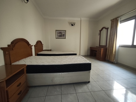 Juffair, Apartments, Flats, Houses & Villas, BHD 350/year,  2 BR,  Amazing Offer 2 Bhk At Juffair Just 350