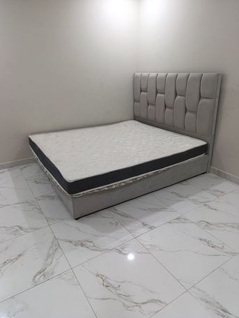 Al Jubail Al Balad, Furniture, SAR 550,  King Size Bed With Medicated Mattress