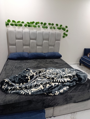 Al Jubail Al Balad, Furniture, SAR 550,  King Size Bed With Medicated Mattress