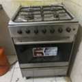 SAR 250,  UREGENT SALE FOUR BURNER GAS STOVE WITH 2 CYLINDERS
