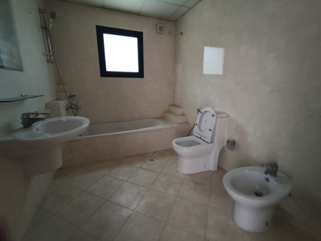 Manama, Offices, BHD 350,  Seef:- 2Bhk Commercial Flat/Office On Rent..