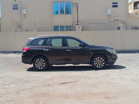 Manama, Vehicles, Cars & Trucks , BHD 2900,  NISSAN PATHFINDER,  2015,  Automatic,  81000 KM,  AGENCY SERVICE