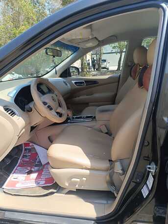 Manama, Vehicles, Cars & Trucks , BHD 2900,  NISSAN PATHFINDER,  2015,  Automatic,  81000 KM,  AGENCY SERVICE