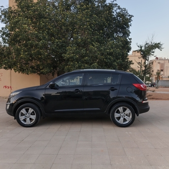 Riyadh, Vehicles, Cars & Trucks , SAR 27000,  Kia Sportage,  2013,  Automatic,  320000 KM,