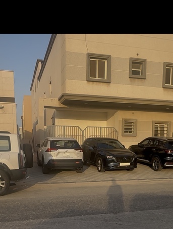 Al Rakah Al Shamaliyah, Rooms for Rent, SAR 1000/month,  Furnished,  One Room Available In 2 BHK Flat Including Electricity & Water With Seperate Washroom