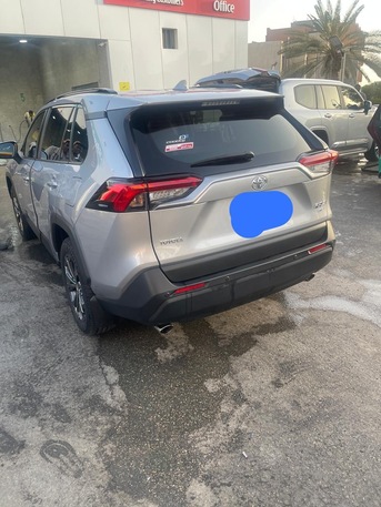 Riyadh, Vehicles, Cars & Trucks , SAR 95000,  Toyota RAV4 2023,  2023,  Automatic,  48000 KM,  Title: For Sale:  Toyota RAV4 (XLE 4X4)- Pristine Condition, No Accidents,