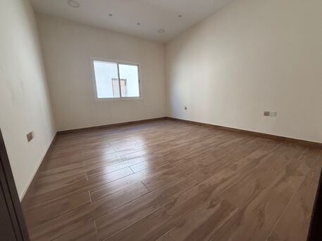 Segaya, Apartments, Flats, Houses & Villas, BHD 300/month,  3 BR,  Spacious  Semi-Furnished Apartment For Rent In Segaya