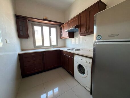 Mahooz, Offices, BHD 300,  Office Flat For Rent In Mahooz | Near Tropicana | Prime Commercial Location