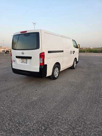 Dammam, Vehicles, Cars & Trucks , SAR 45000,  Van Nissan Urvan,  2021,  Manual,  214000 KM,    Specialized In Freight Transport