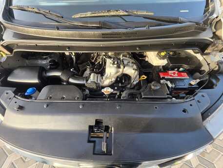 Dammam, Vehicles, Cars & Trucks , SAR 50000,  Hyundai H1,  2021,  Automatic,  393000 KM,   Passengers