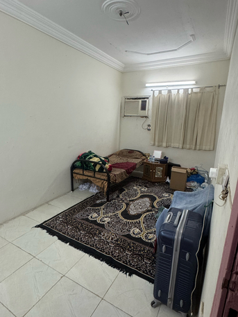 Jeddah, Rooms for Rent, SAR 850/year,  Single Room For Rent Only 850 Including Electricity
