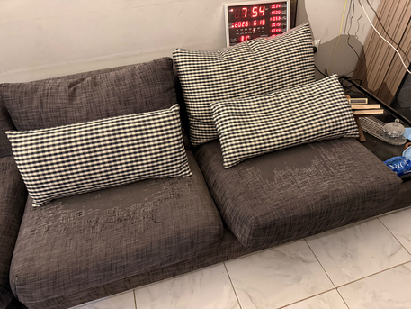 Riyadh, Furniture, SAR 1,  For Sale: Luxury Sofa Set From City W