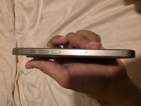Riyadh, Mobile Phones, SAR 2500,  Iphone 15 Pro Very Good Condition