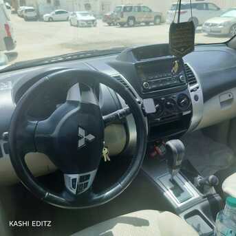 Riyadh, Vehicles, Cars & Trucks , SAR 26000,  Mitsubishi Pajero,  2014,  Automatic,  299000 KM,
