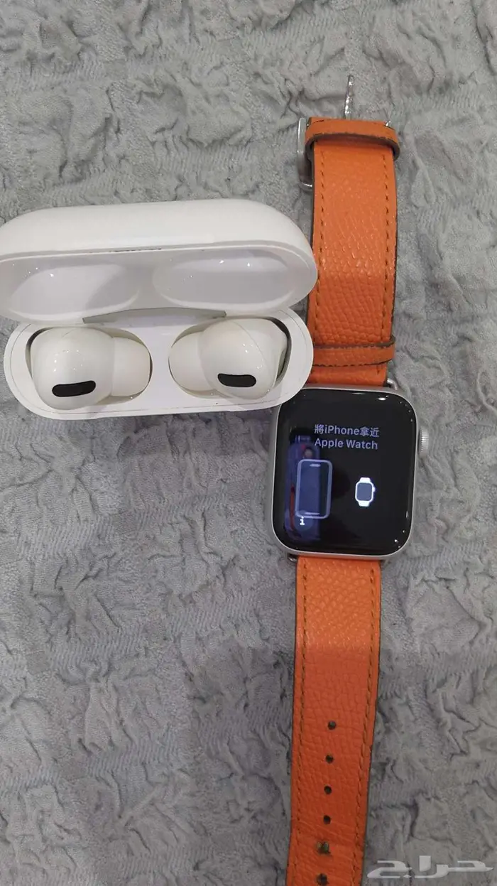 Dammam, Electronics, SAR 500,  Apple Watch Series 6 And AirPods 1