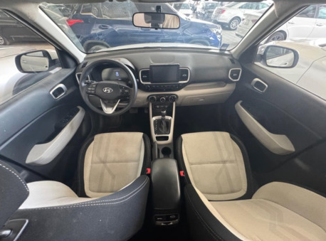 Riyadh, Vehicles, Cars & Trucks , SAR 48000,  Hyundai Venue,  2024,  Automatic,  62000 KM,