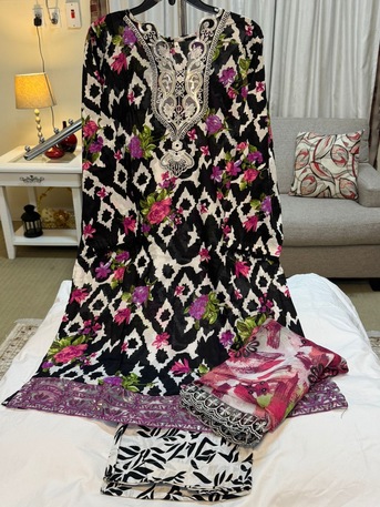 Khobar, Clothing & Accessories, Pakistani Stitched Dresses (Summer Sale)