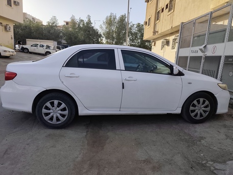 Riyadh, Vehicles, Cars & Trucks , SAR 25000,  Toyota Corolla 2013 For Sale!,  2013,  Automatic,  437662 KM,  ​🚗