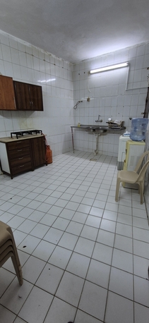 Manfouha, Apartments, Flats, Houses & Villas, SAR 2400/month,  3 BR,  Furnished Family Flat For Rent In Manfouha Jadeed