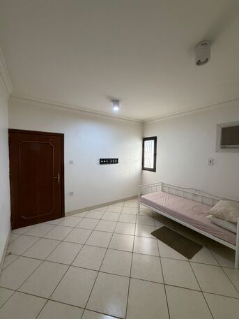 Riyadh, Rooms for Rent, SAR 1650/month,  Furnished,  MALAZ: 1650/-Month, Furnished, Furnished, For Decent Bachelors