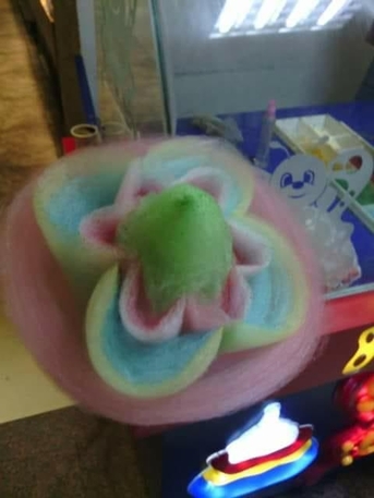 Riyadh, Toys & Games, SAR 1800,  Italian Motor Cotton Candy Machine For Sale Working Condition And Well‑maintained.
