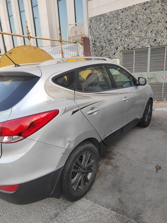 Khobar, Vehicles, Cars & Trucks , SAR 41000,  Hyundai Tucson,  2016,  Automatic,  167000 KM,  4 Cylinder, Moonroof, Continental Tyres