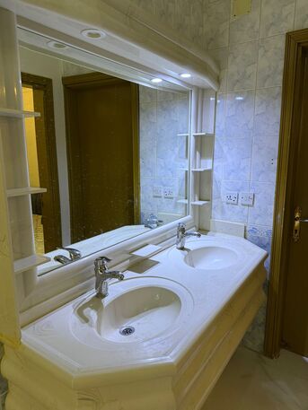 Al Yarmouk, Apartments, Flats, Houses & Villas, SAR 3300/month,  3 BR,  Riyadh, Apartment For Rent In Al Yarmouk Neighborhood Exit 9