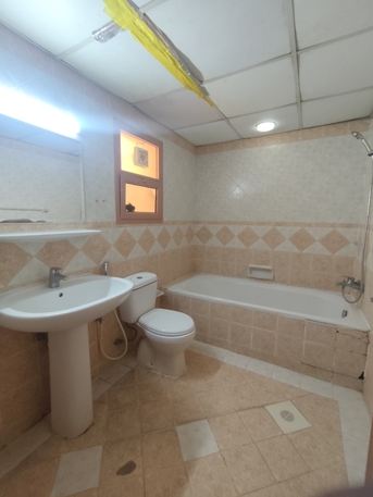 Juffair, Apartments, Flats, Houses & Villas, BHD 210/year,  1 BR,  Amazing Offer Studio Flat At Juffair Just 210
