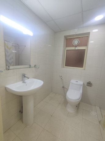 Juffair, Apartments, Flats, Houses & Villas, BHD 300/year,  2 BR,  Amazing Offer 2 Bhk At Juffair Just 300