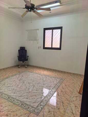 Al Naseem, Rooms for Rent, SAR 950/month,  Offering 1 Semi Furnished Room For One Single Professional Person. Al Nasim Riyadh