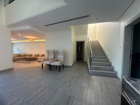 Amwaj Islands, Apartments, Flats, Houses & Villas, BHD 2200/month,  Furnished,  5 BR,  500 Sq. Meter,  ULTRA LUXURY BEACHFRONT 5BR VILLA IN AMWAJ ISLANDS |  PRIVATE POOL | SEA VIEW | EWA INCLUS